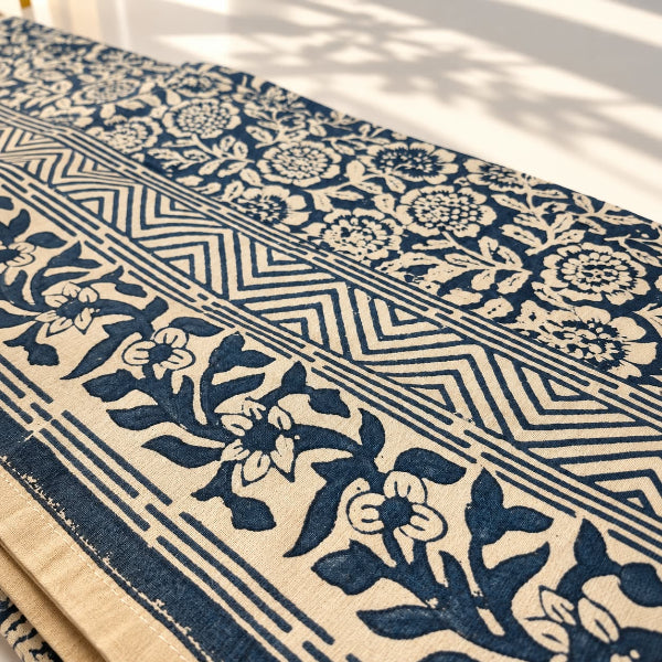 Nappe bohème fleurs indiennes Bonheur du Jour 🌸✨ – Block print en coton 170x250