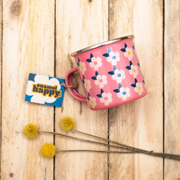 Mug émaillé rétro – la tasse qui a du style !