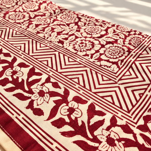 Nappe bohème fleurs indiennes Bonheur du Jour 🌸✨ – Block print en coton 170x250