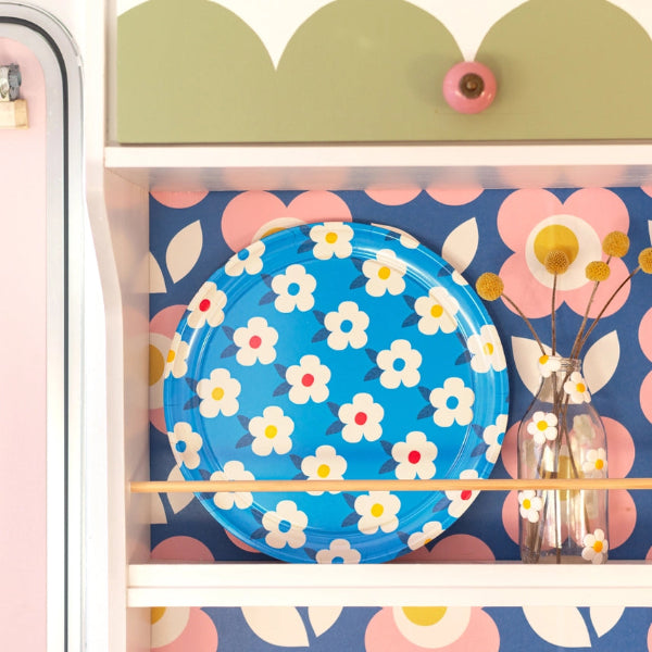 Plateau rond rétro bleu – servir avec style !