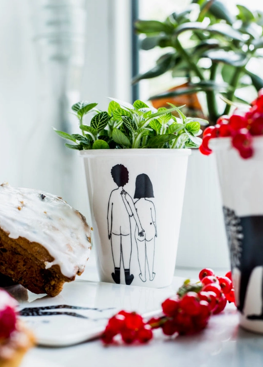Tasse “Couple de dos nus” – Illustration Helen B